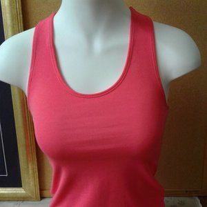 VITAL WOMEN'S TOP SIZE SMALL